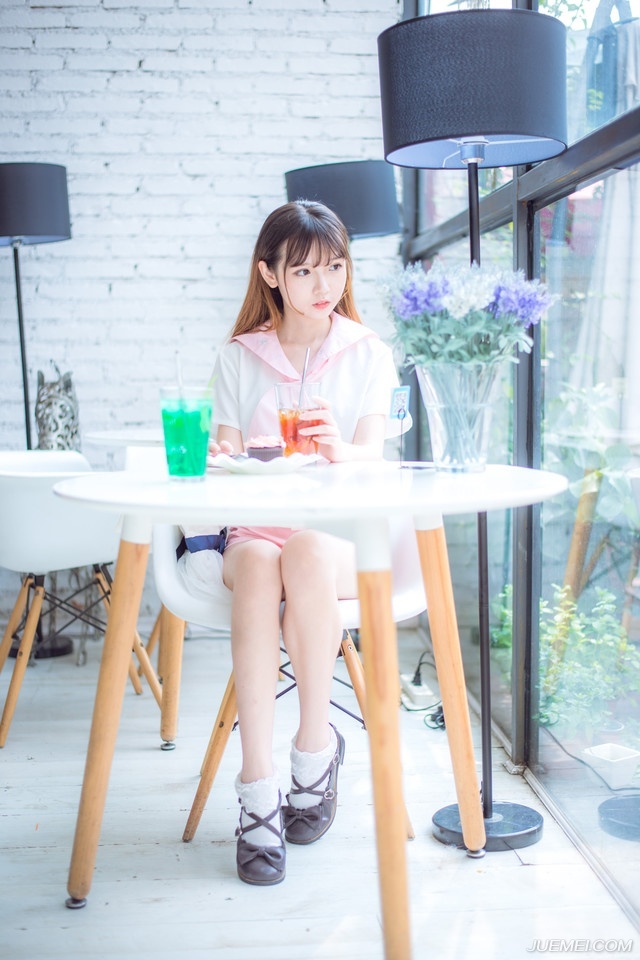 江湖虽然是少数人的，但江湖要多数人都看见。——韩寒《长安乱》